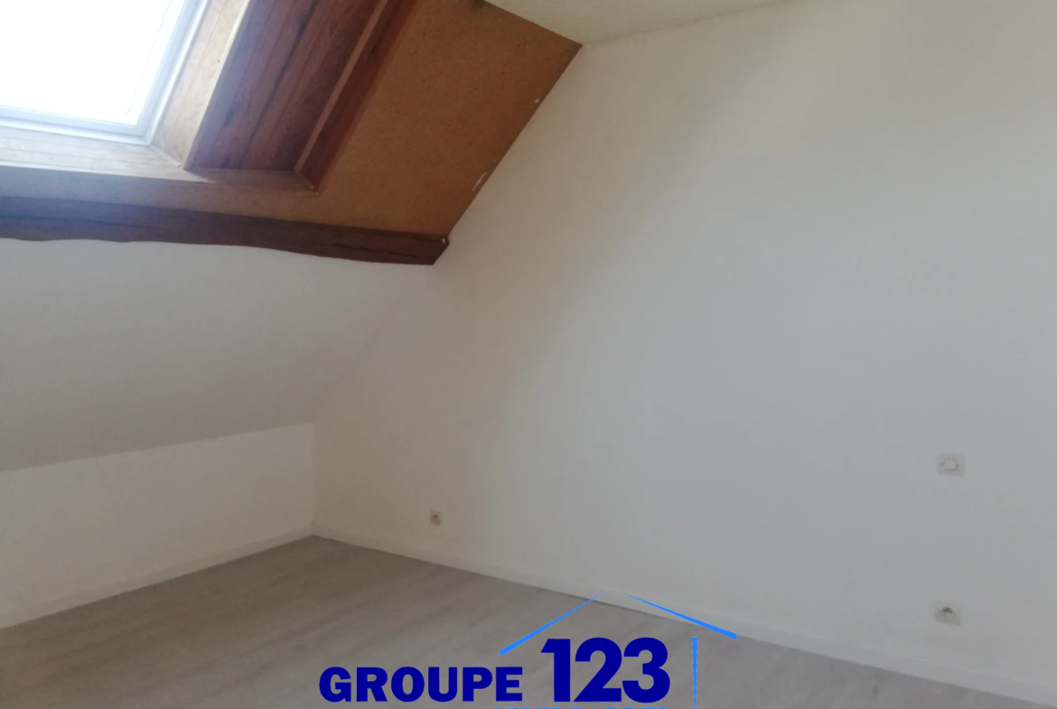 Maison de ville à vendre à Aillant-sur-Tholon - 114 m² 