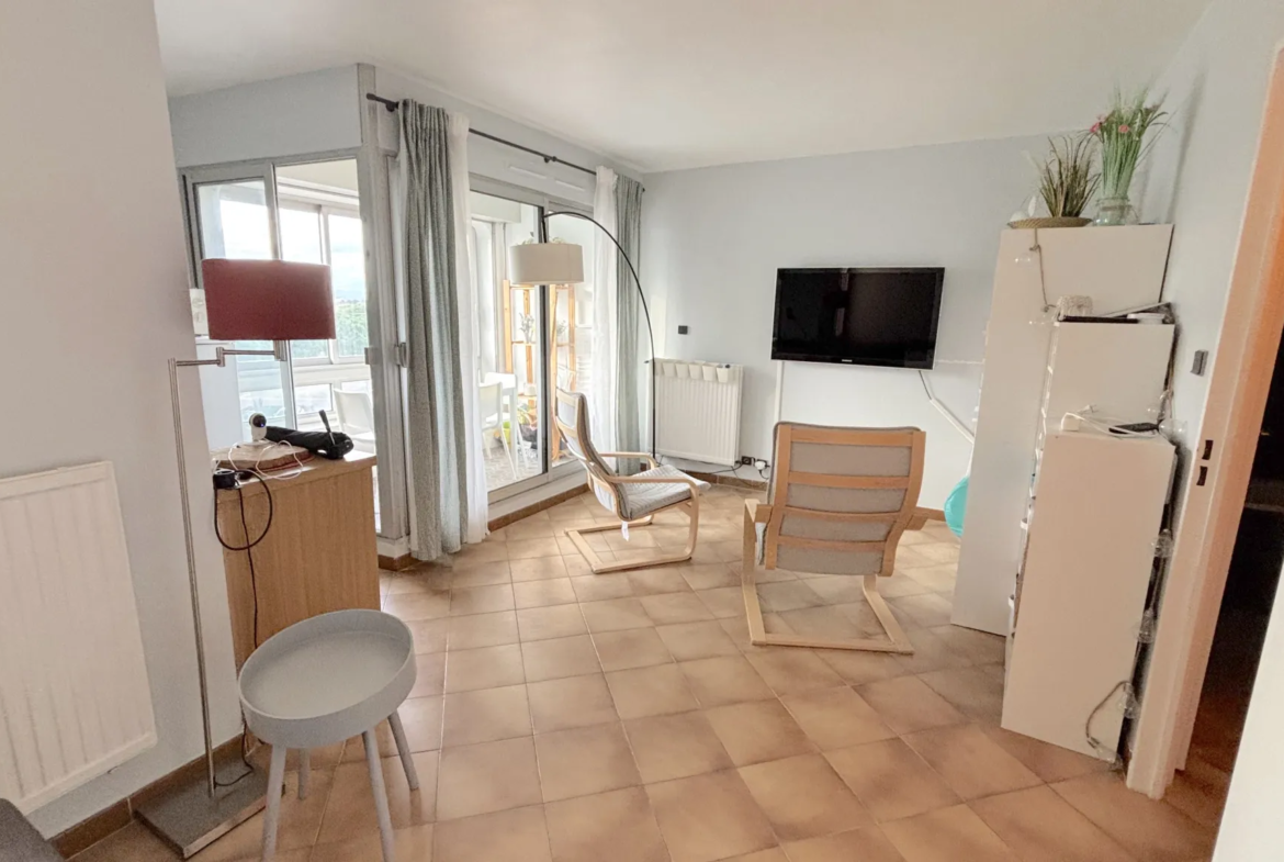 Studio cabine à vendre à Carnon-Plage avec loggia 