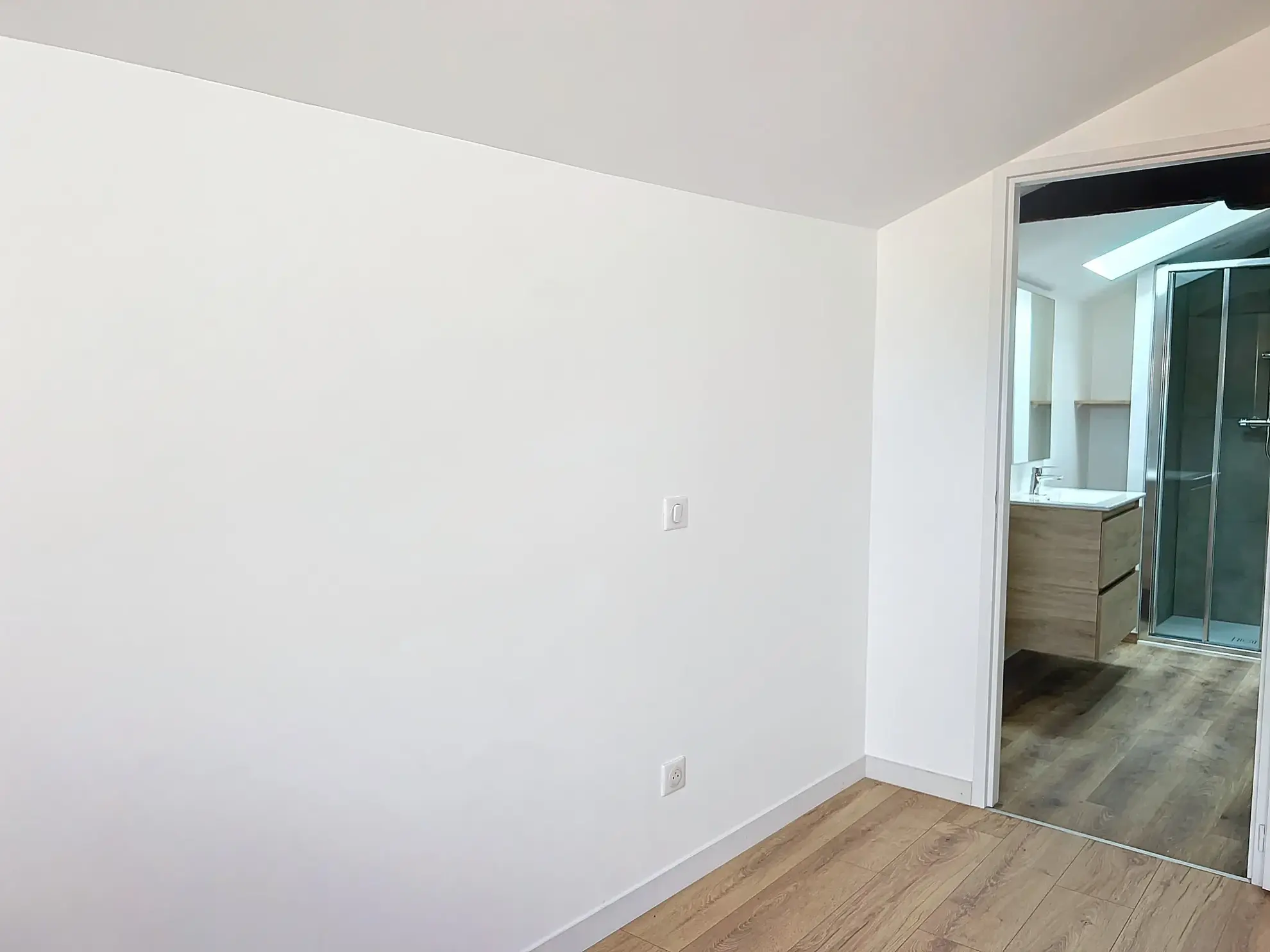 À vendre : Appartement T2 rénové en hyper centre de Villefranche sur Saône 