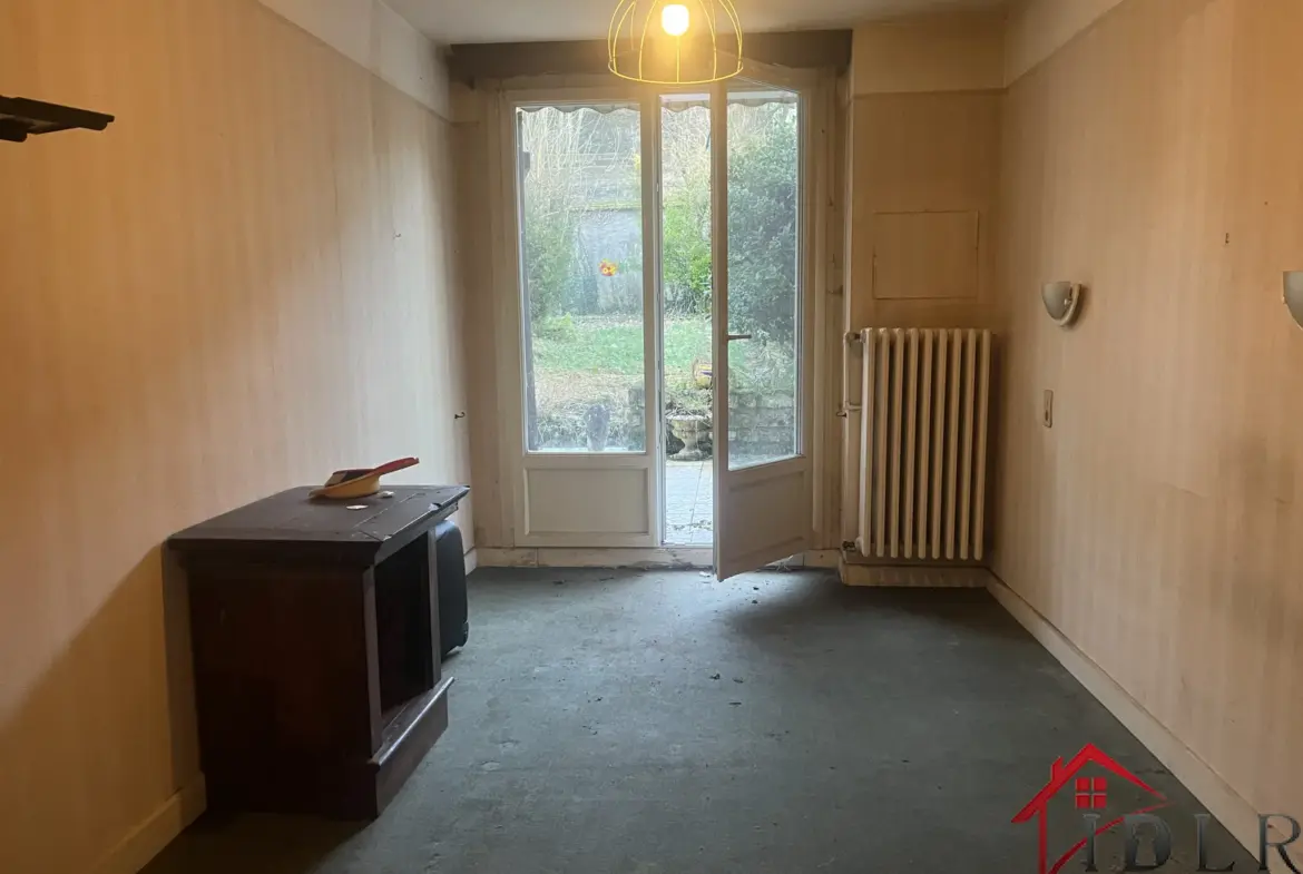 Maison multi-logements à Bourbonne Les Bains - 166 m² sur 3 niveaux 