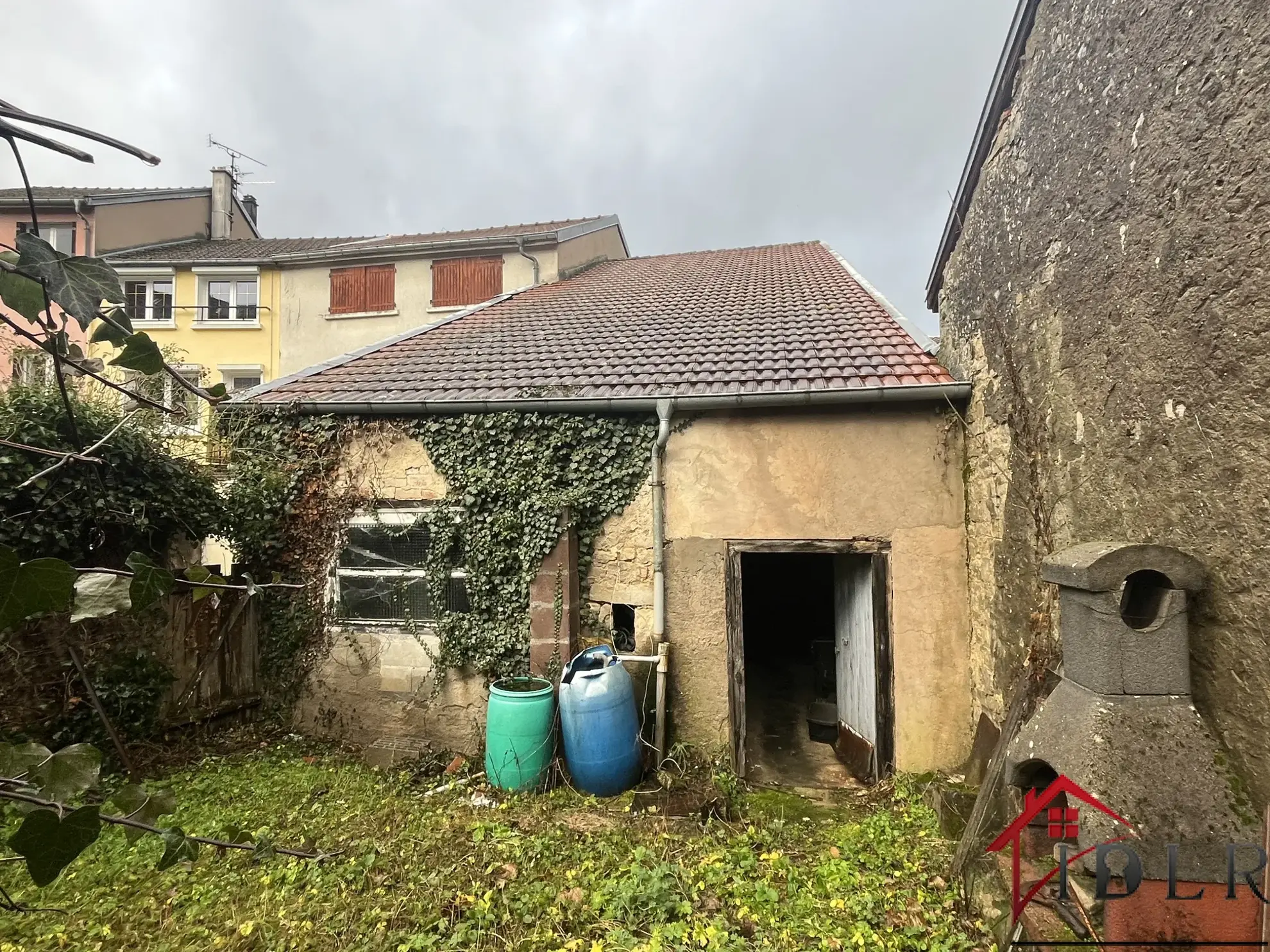 Maison multi-logements à Bourbonne Les Bains - 166 m² sur 3 niveaux 