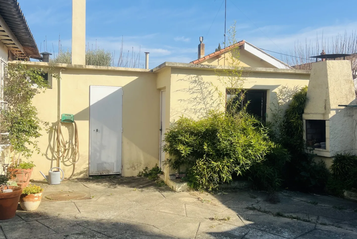 Villa T5 à vendre à Lunel - 100 m² 