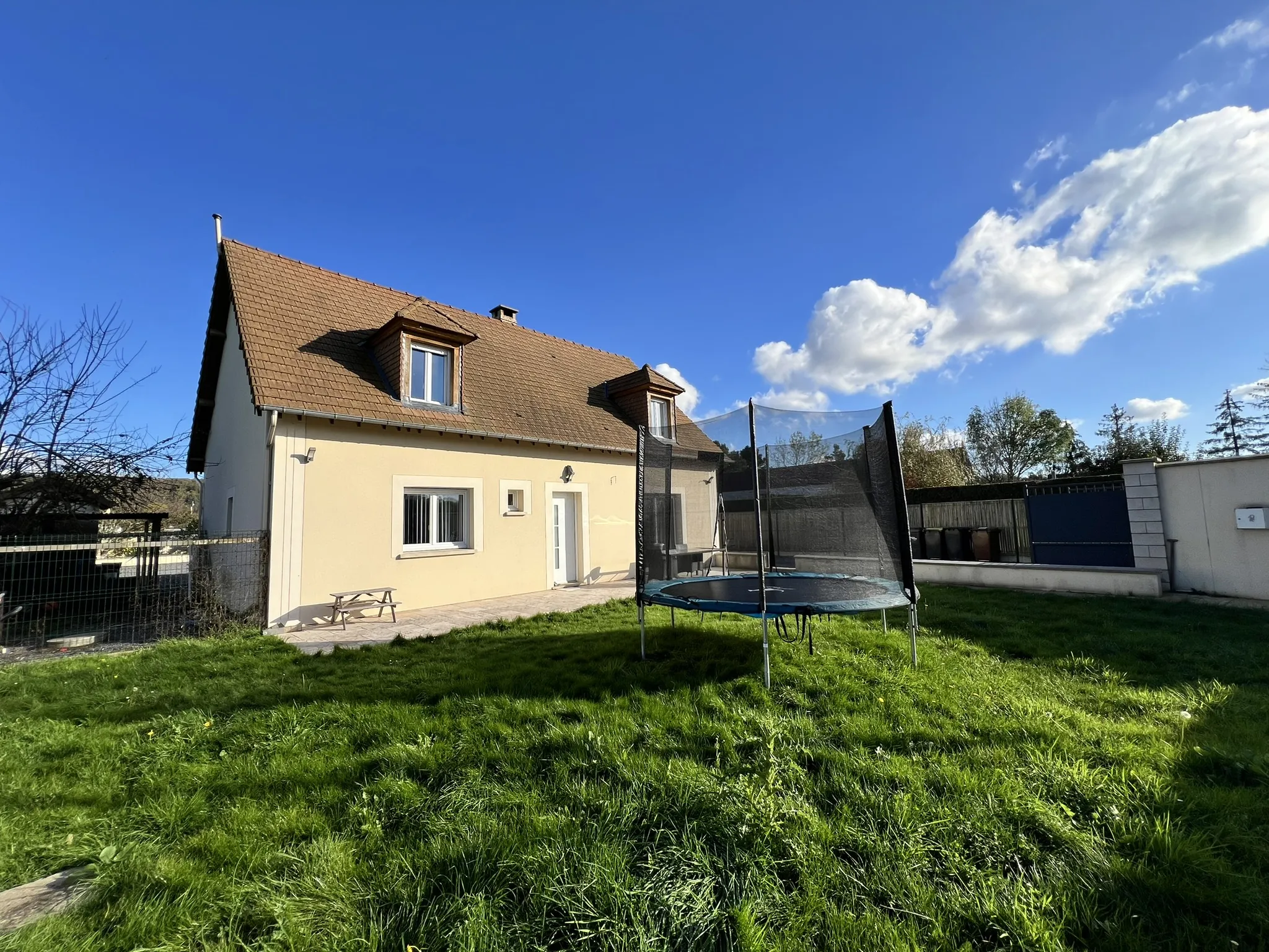 Maison neuve 5 chambres à vendre à Acquigny 