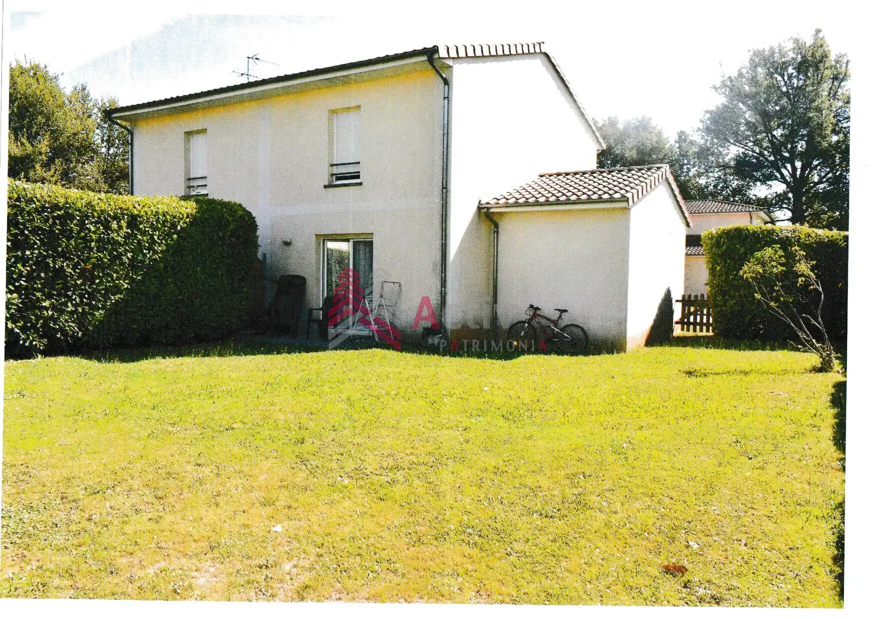 Maison avec jardin et garage à Terrasson-Lavilledieu 