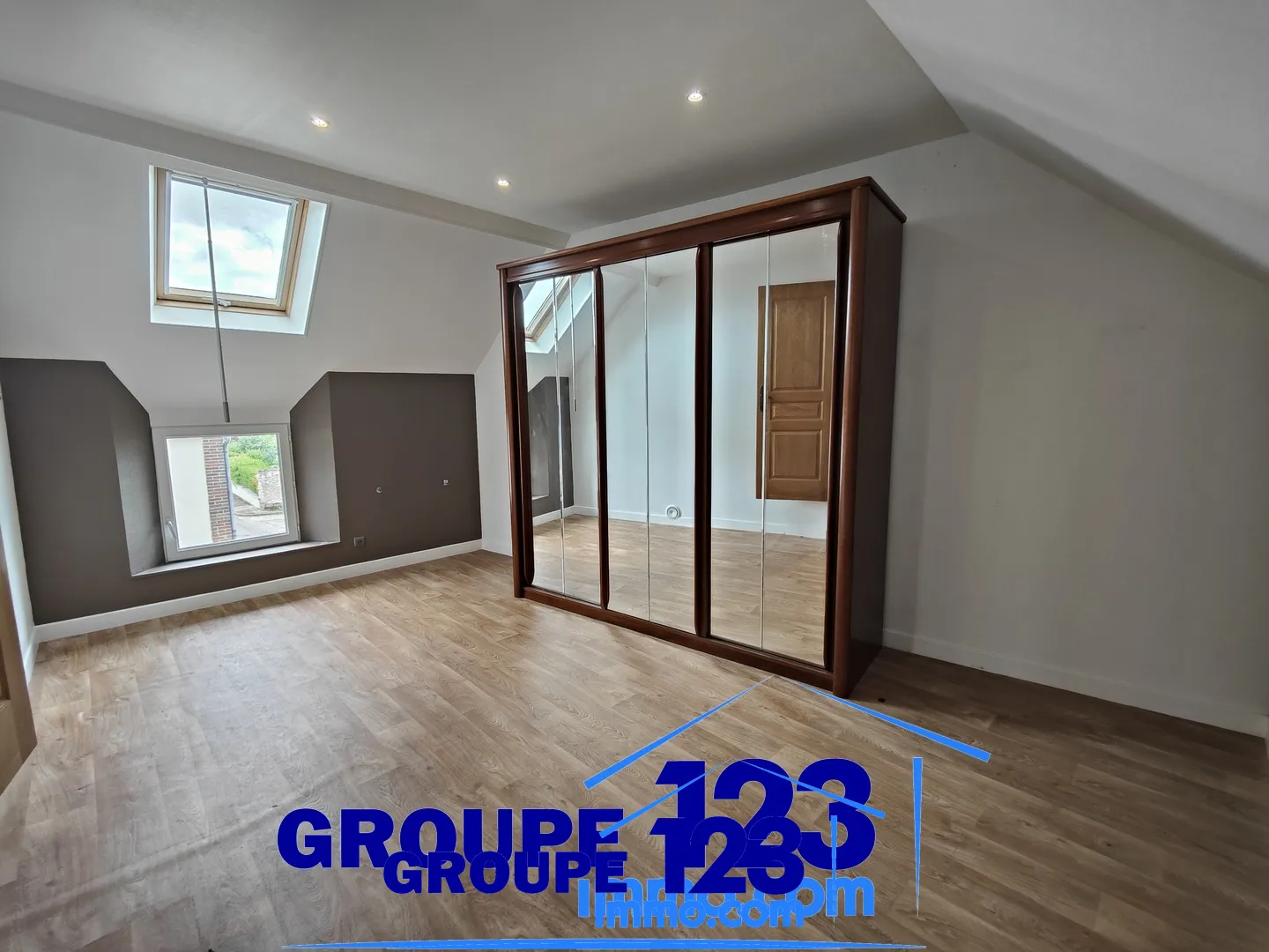 Maison à vendre à Ormoy : 85 m² avec dépendance 