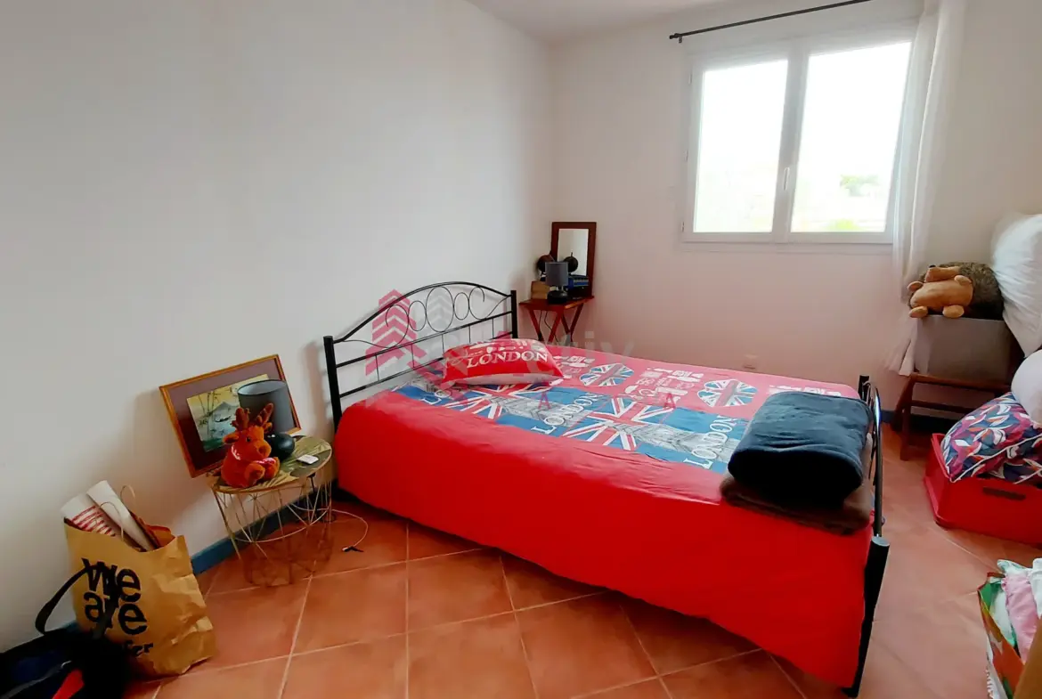 À vendre : Villa T5 récente à Fitou 