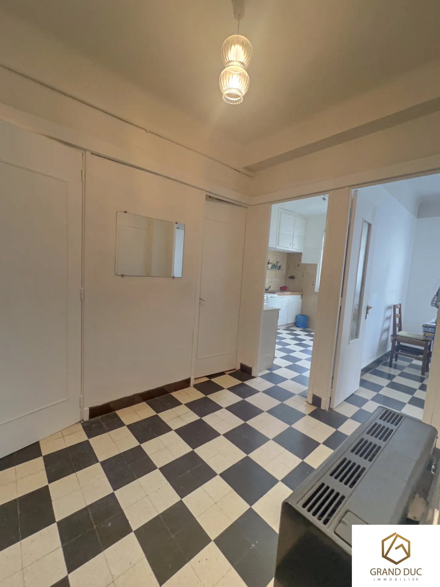 À vendre : Appartement lumineux 60 m², 13004 Marseille, Chave 