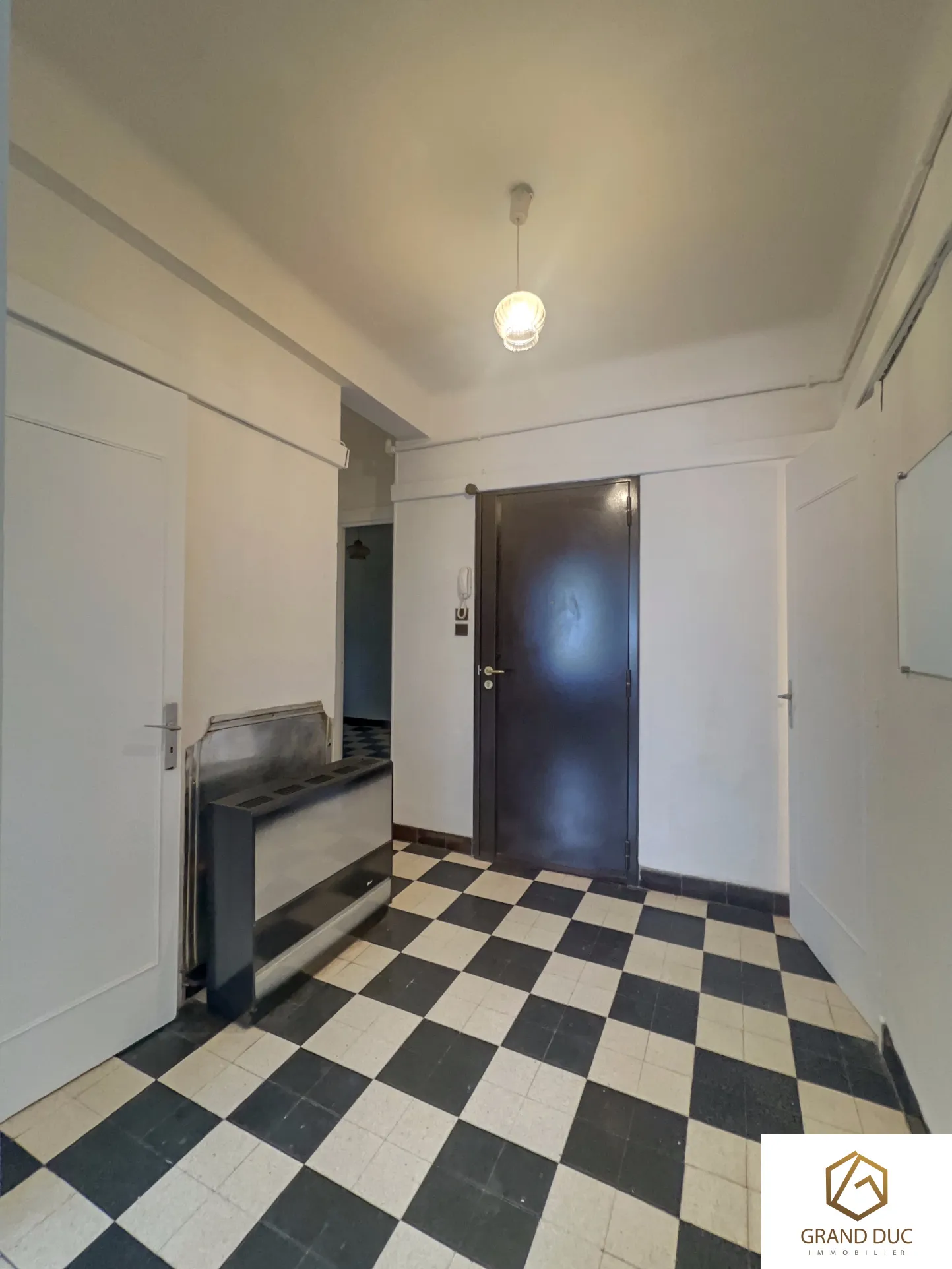 À vendre : Appartement lumineux 60 m², 13004 Marseille, Chave 