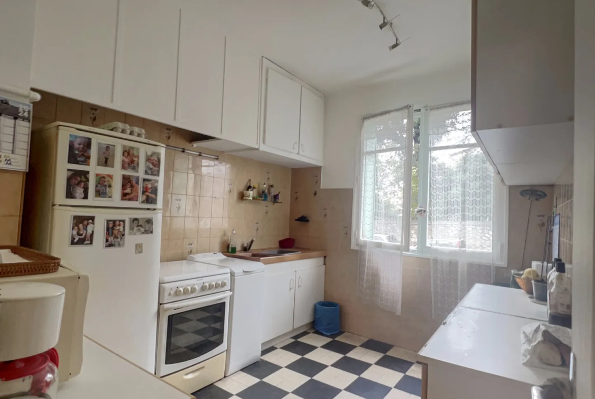 À vendre : Appartement lumineux 60 m², 13004 Marseille, Chave 