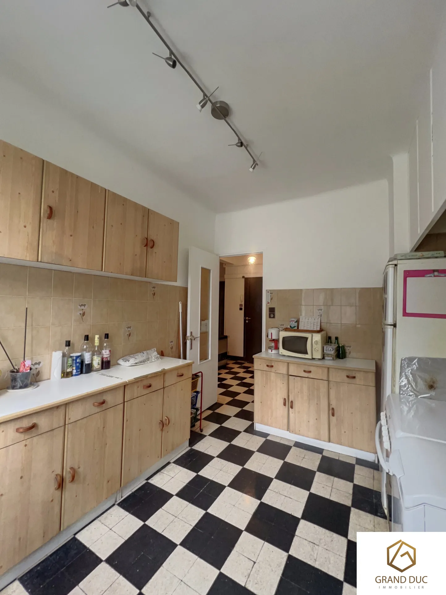 À vendre : Appartement lumineux 60 m², 13004 Marseille, Chave 