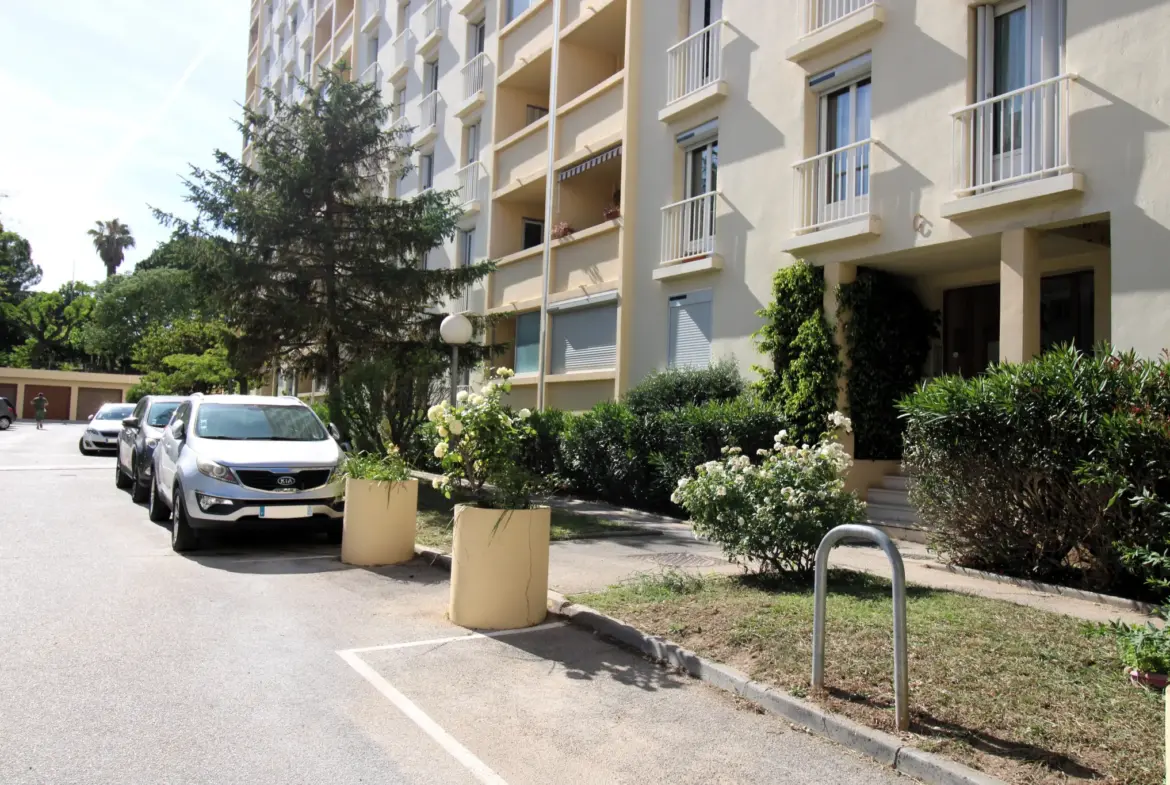 Vente Appartement T4 - Toulon Est - Hauts de Saint Jean 