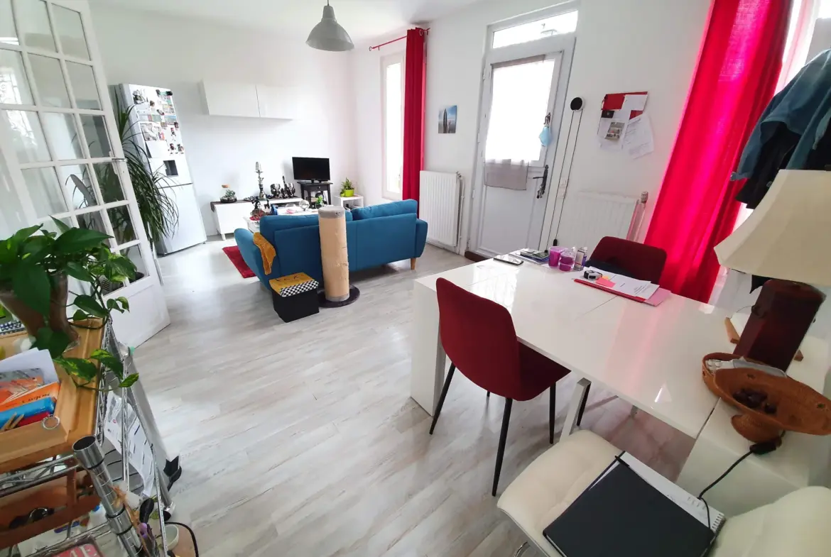 Maison 5 pièces de 93 m2 à Chelles, secteur calme 