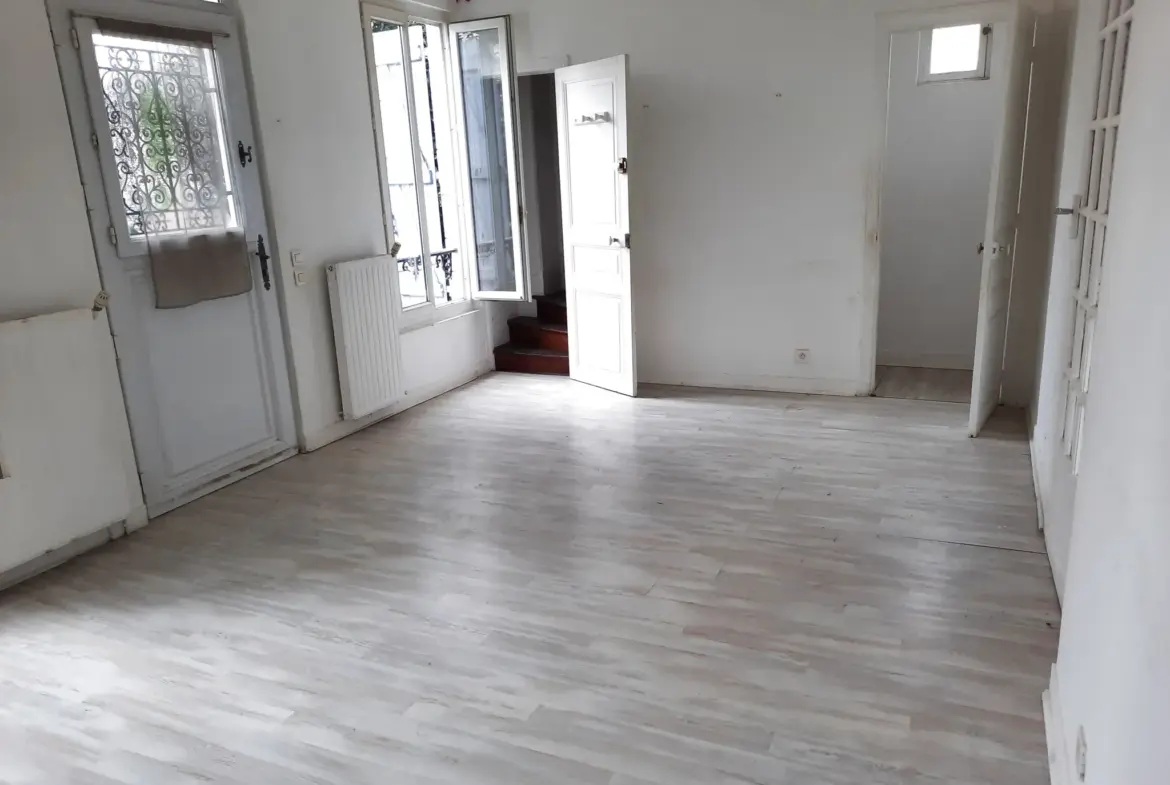 Maison 5 pièces de 93 m2 à Chelles, secteur calme 