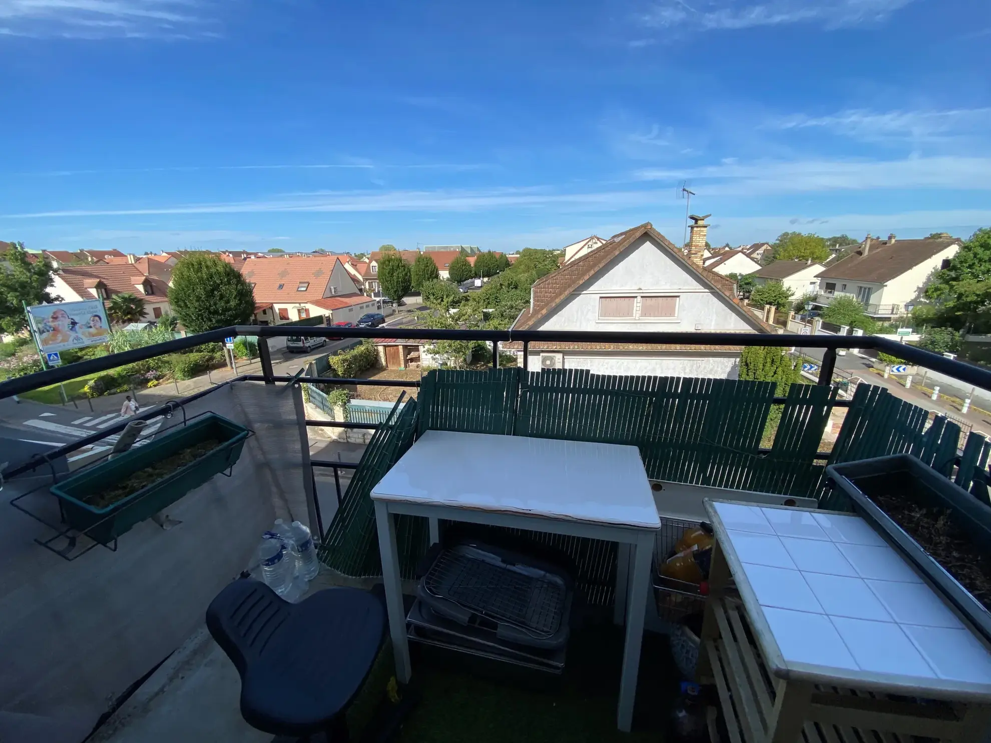 Appartement 2 pièces - Grigny avec balcon et parking 