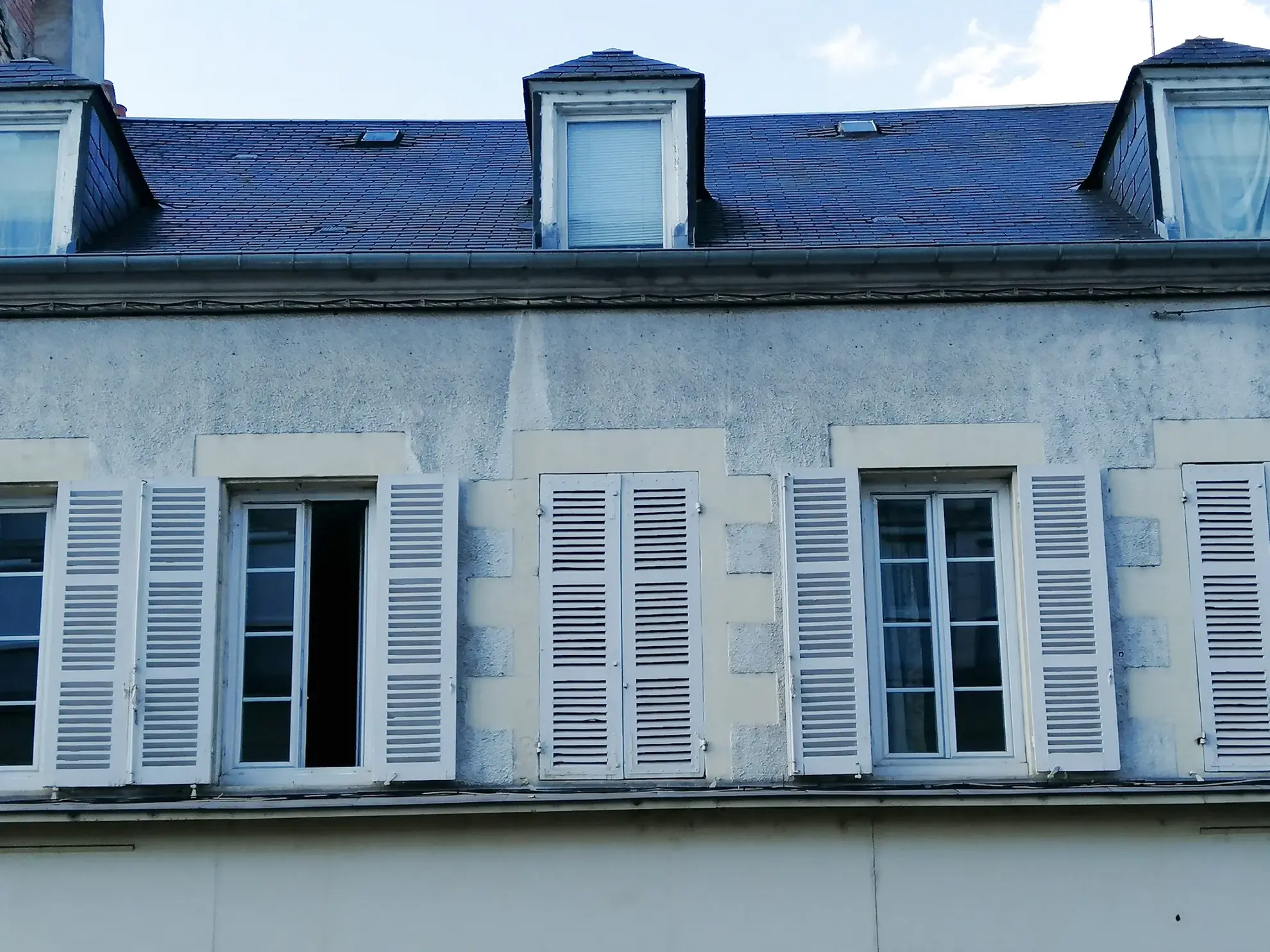 Appartement spacieux à Nevers, 188 m² avec terrasse privative 