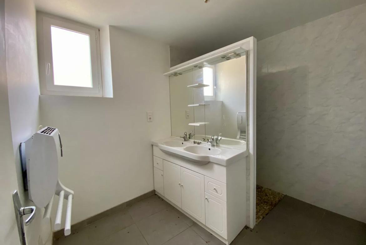 Immeuble avec 2 appartements T3 à vendre à Negrepelisse 