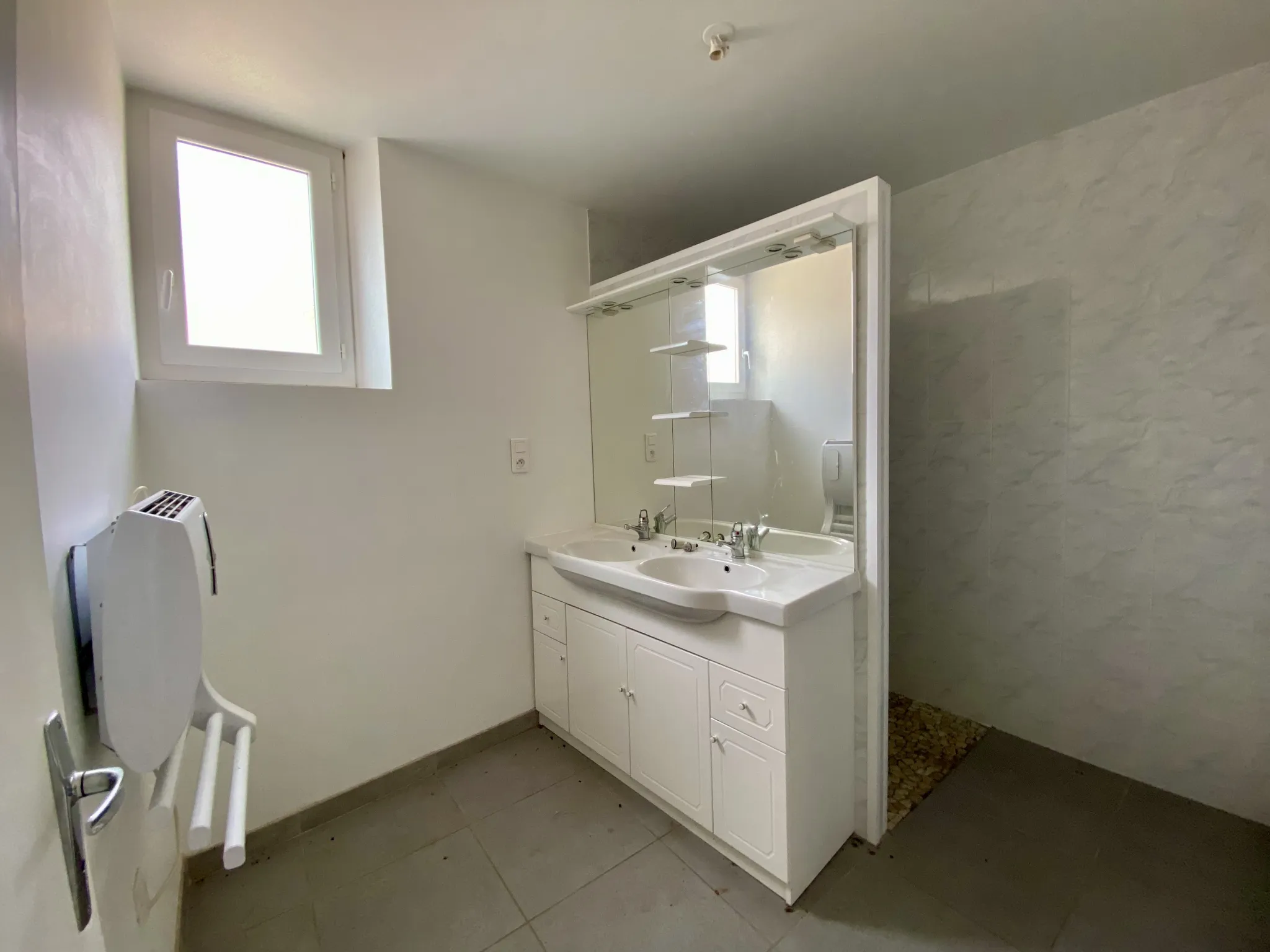 Immeuble avec 2 appartements T3 à vendre à Negrepelisse 