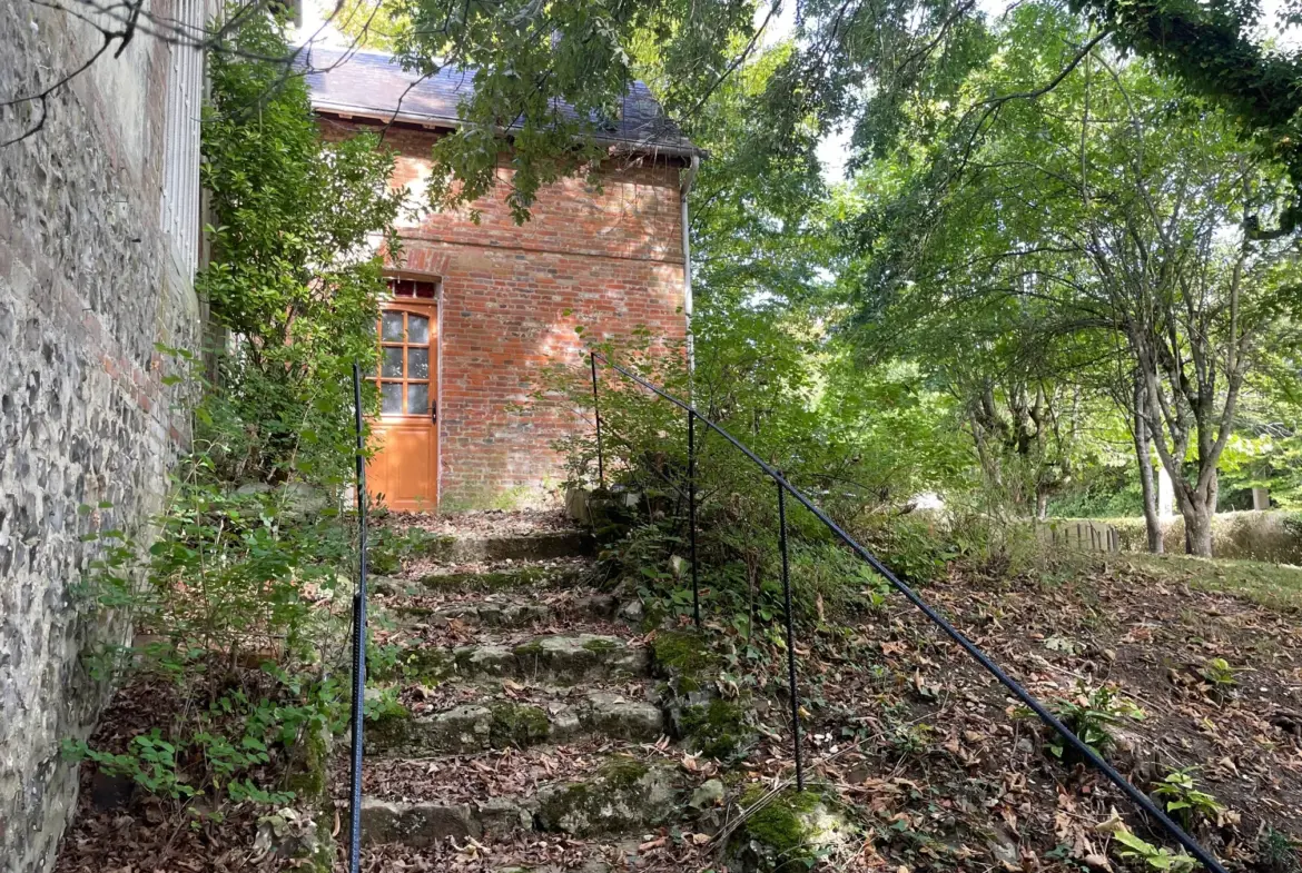 Maison ancienne atypique à Rosay sur Lieure près de Lyons la Forêt 