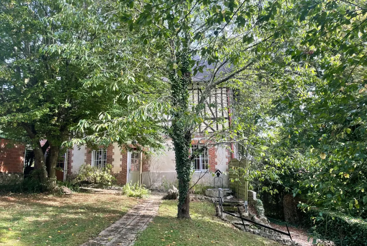 Maison ancienne atypique à Rosay sur Lieure près de Lyons la Forêt 