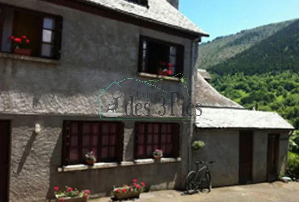 Maison de caractère et gîte attenant à Bagnères-de-Luchon