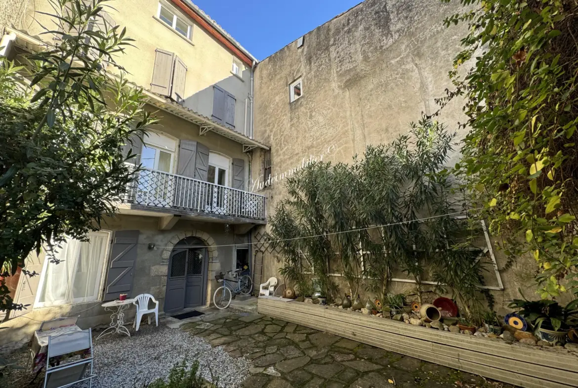 Penthouse avec terrasse à vendre à Limoux 