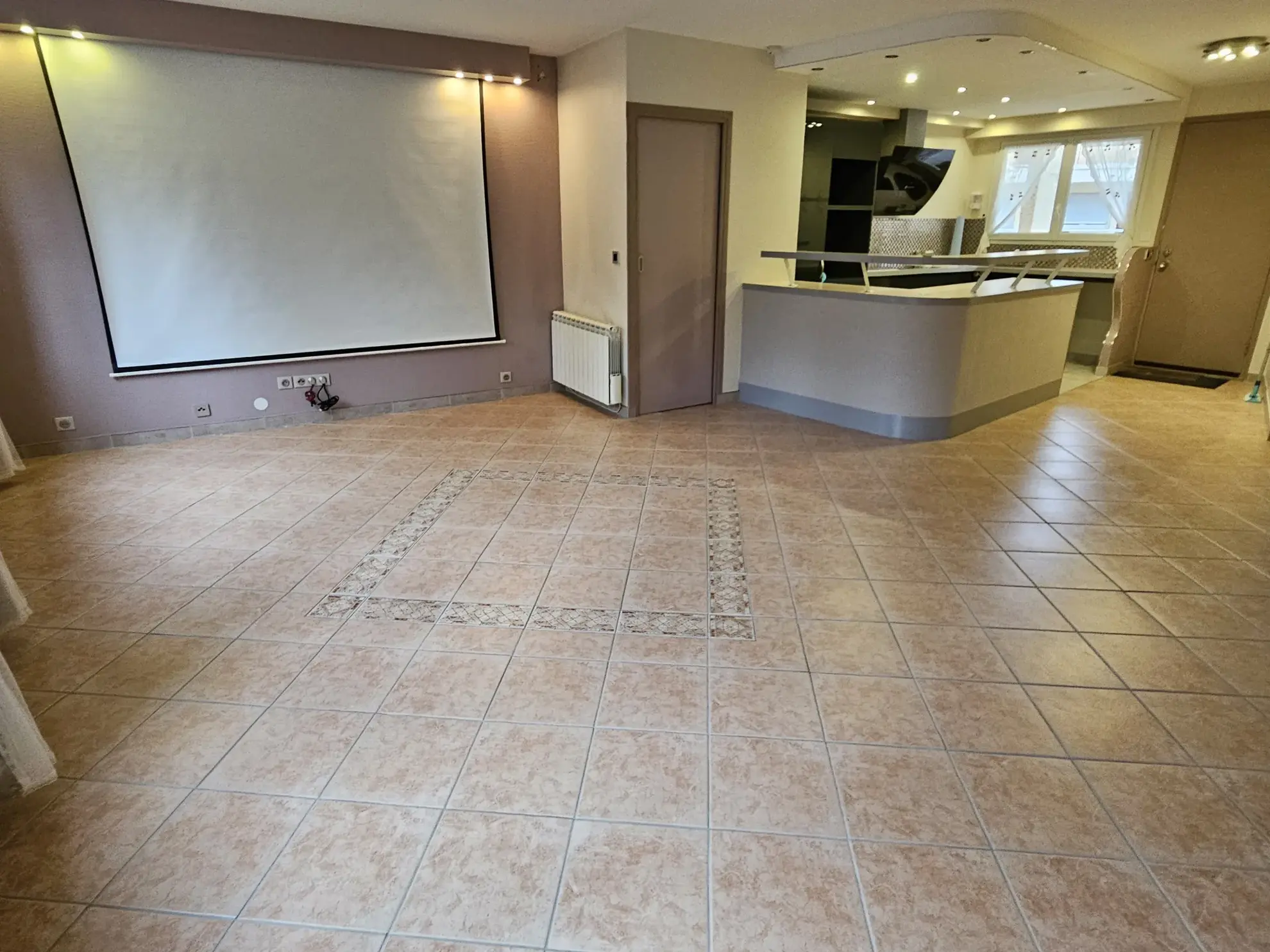 Vaujours : Appartement 3 pièces lumineux de 71 m² avec balcon 