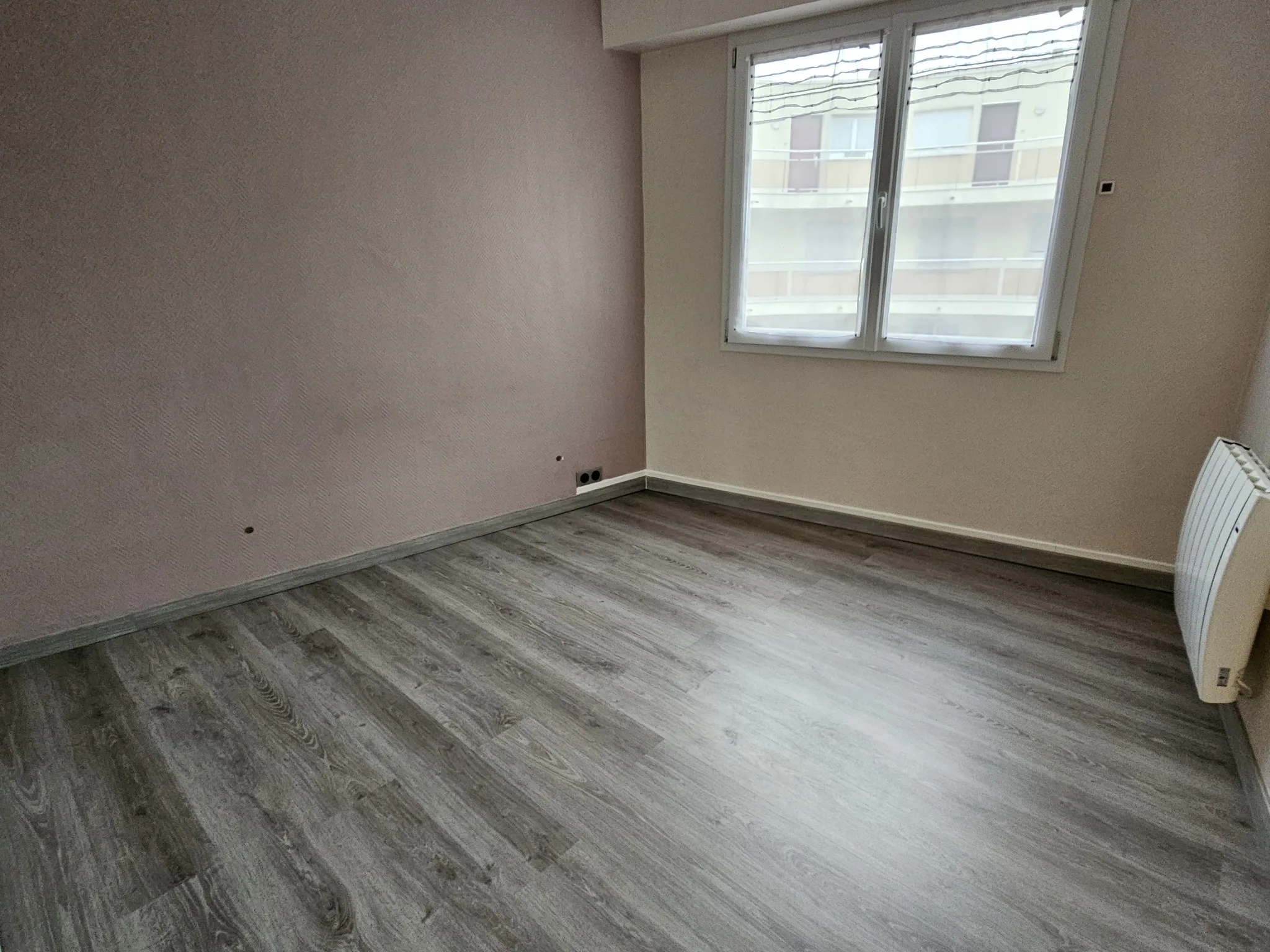 Vaujours : Appartement 3 pièces lumineux de 71 m² avec balcon 