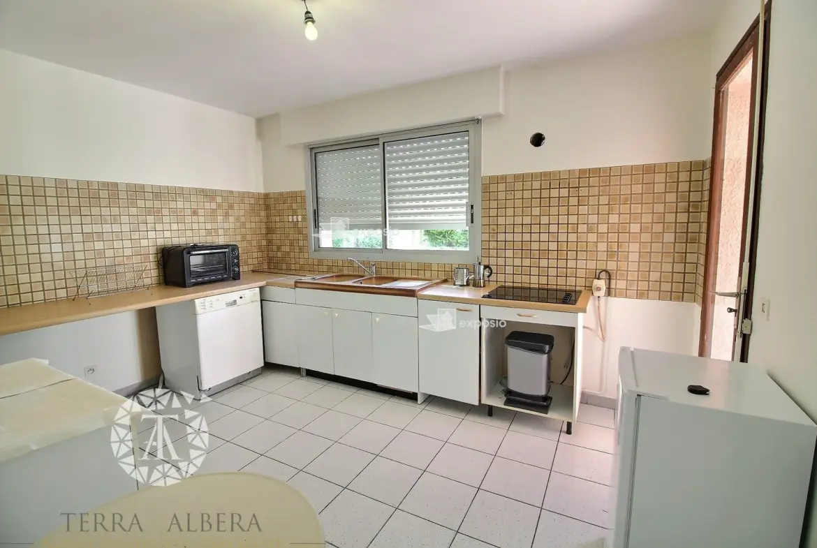 Vente Villa 90 m² à Villeneuve de la Raho avec Garage et Jardin 