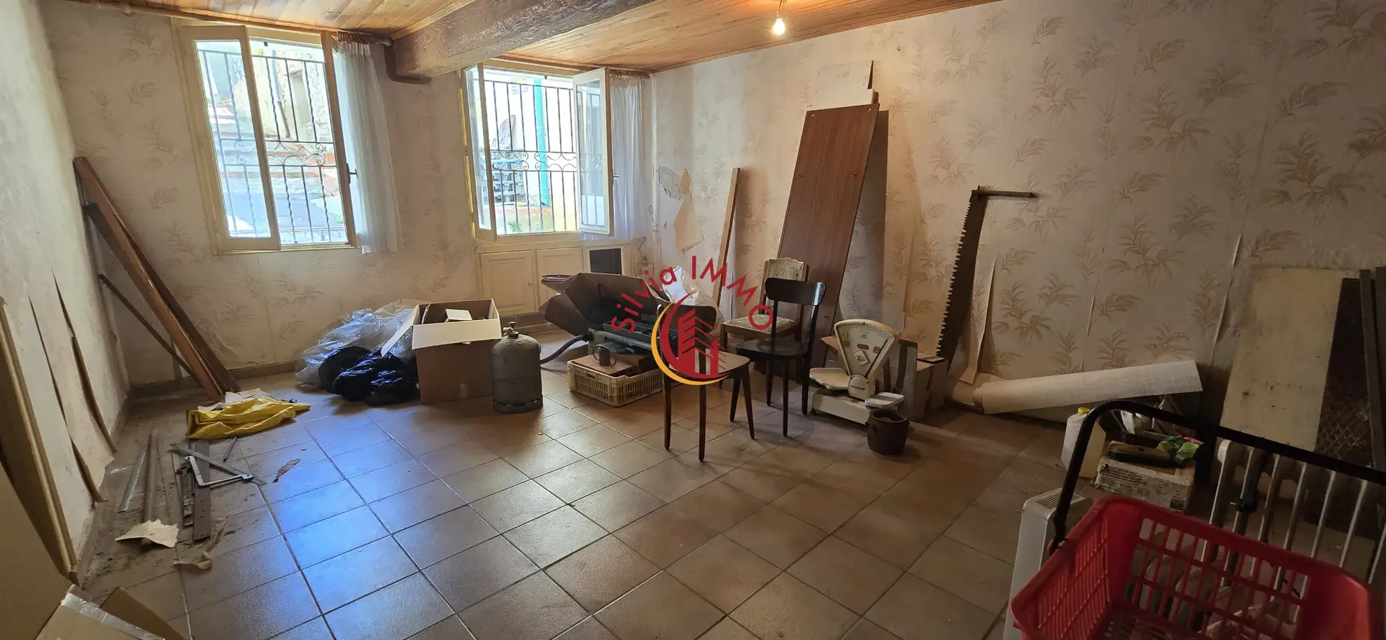 Maison de Village à Rénover à Tautavel - 185 m² 