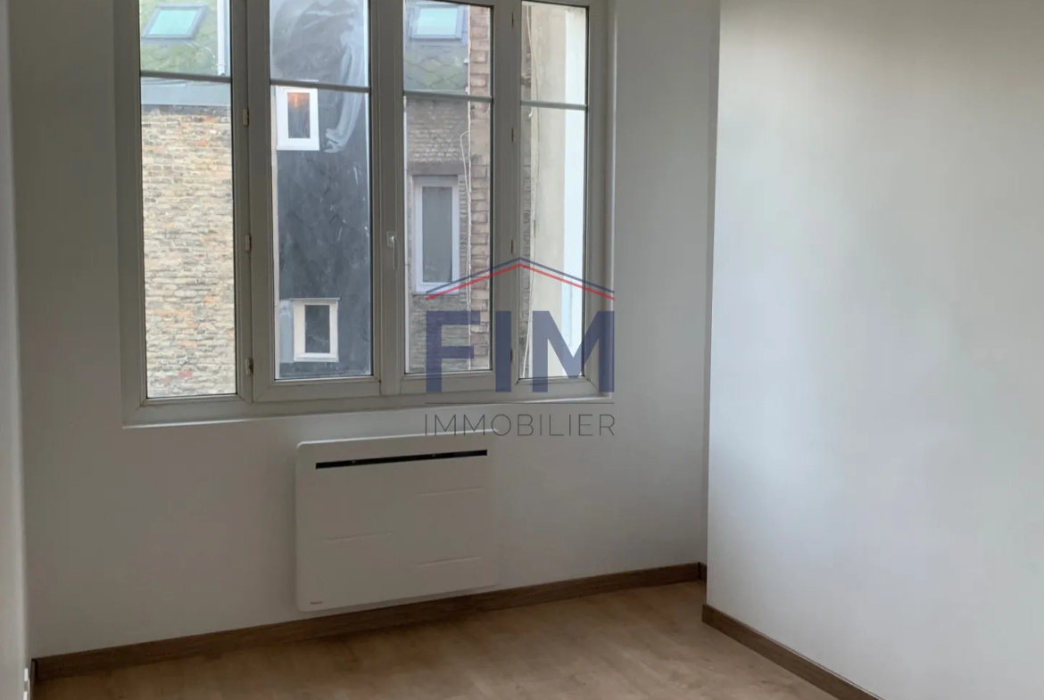 Appartement F2 rénové à vendre au centre de Dieppe 