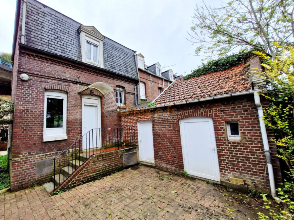 Maison de Ville en Brique avec Jardin à Dieppe