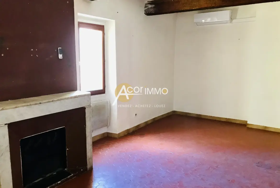 Appartement de 52m2 au cœur du Beausset à rénover 