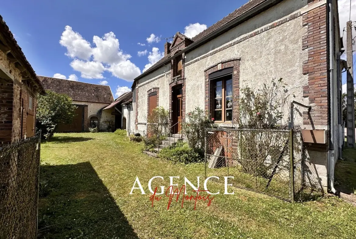 Maison de campagne à vendre à Nogent sur Seine, 881 m² de jardin 