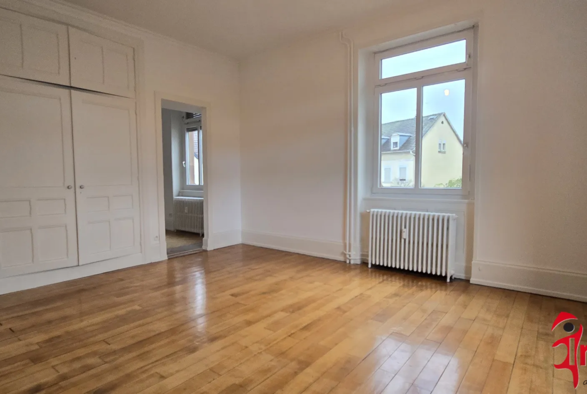 À vendre : Appartement 172 m² à Mulhouse-Dornach - 4 chambres 