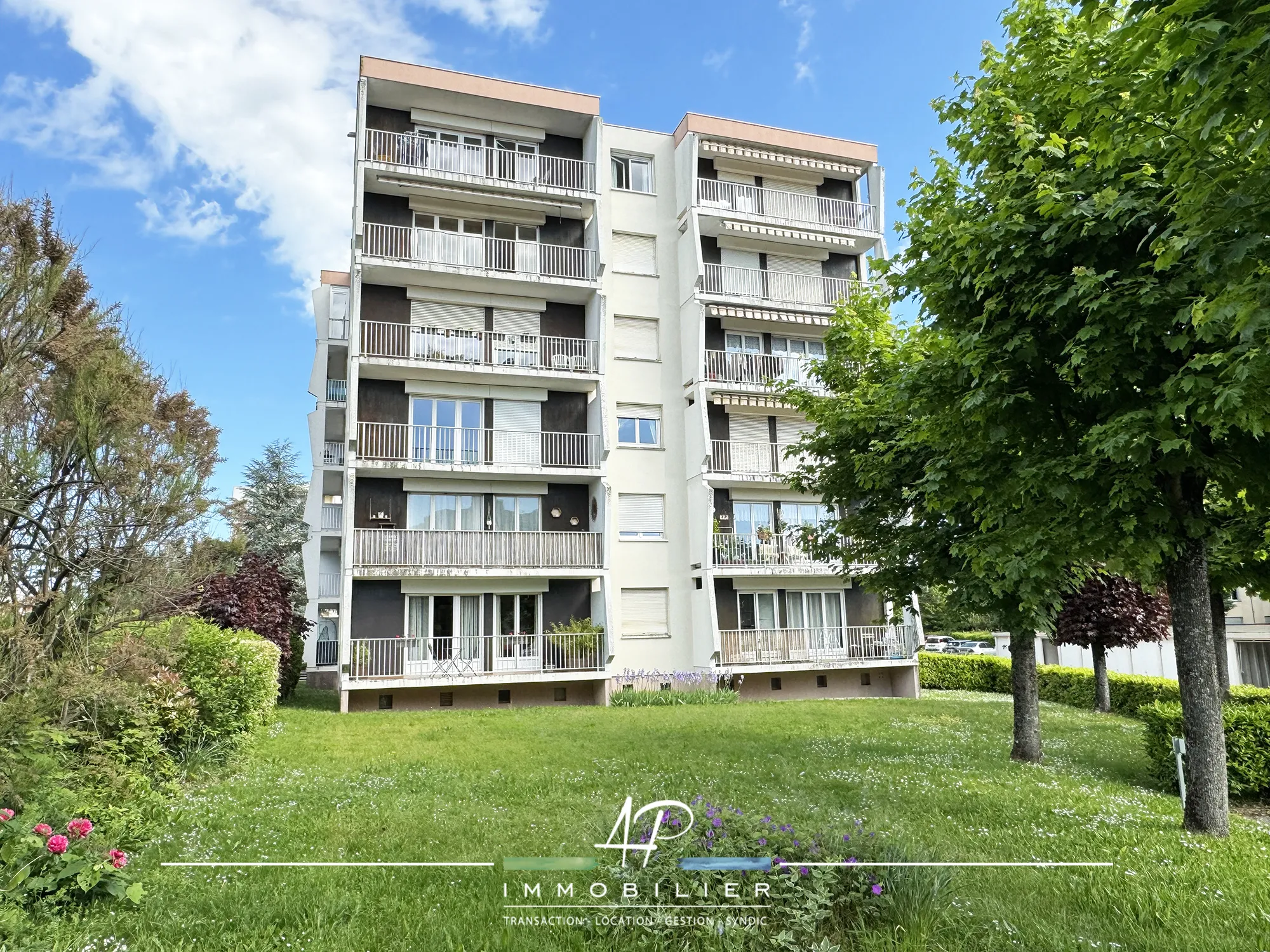 Spacieux appartement T4 à Fontaine-lès-Dijon avec terrasse 