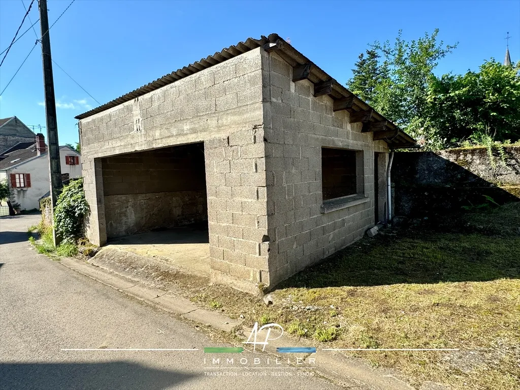 Pavillon avec sous-sol complet et 3 chambres à Licey sur Vingeanne 