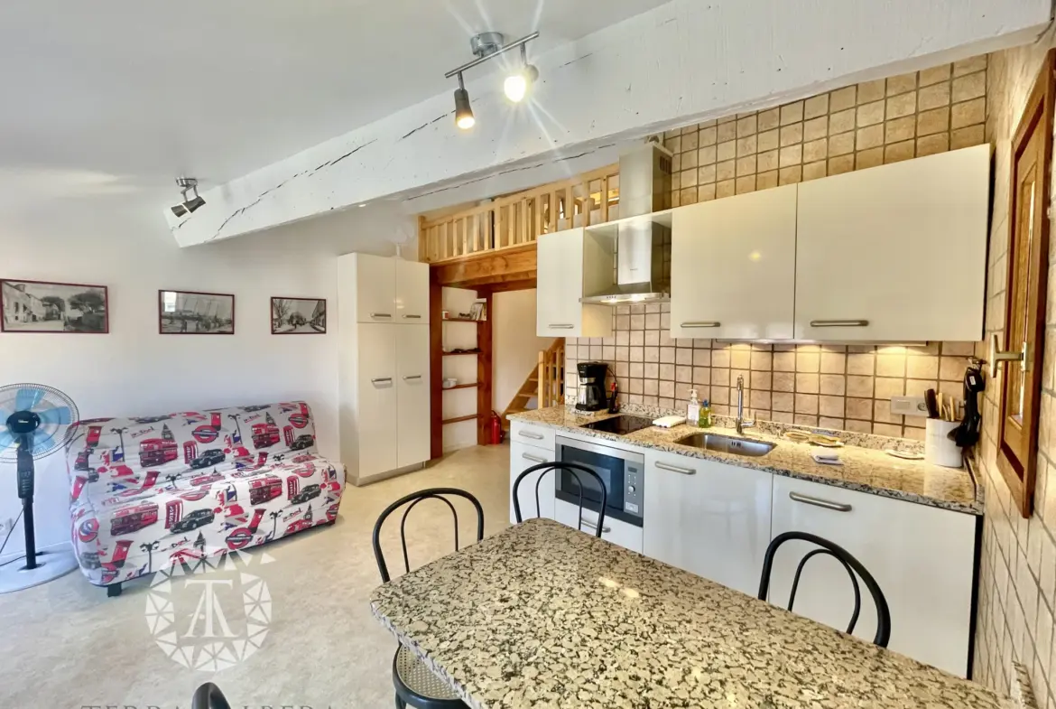 À vendre à Collioure : Studio avec vue sur la mer au Faubourg 