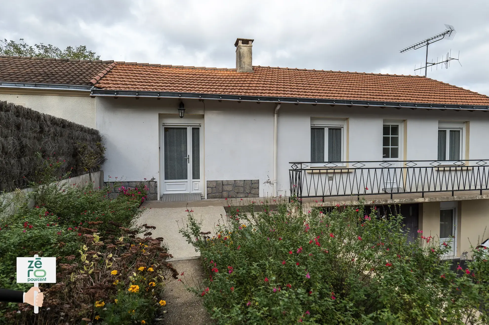 Maison Familiale avec Jardin au Poiré sur Vie 