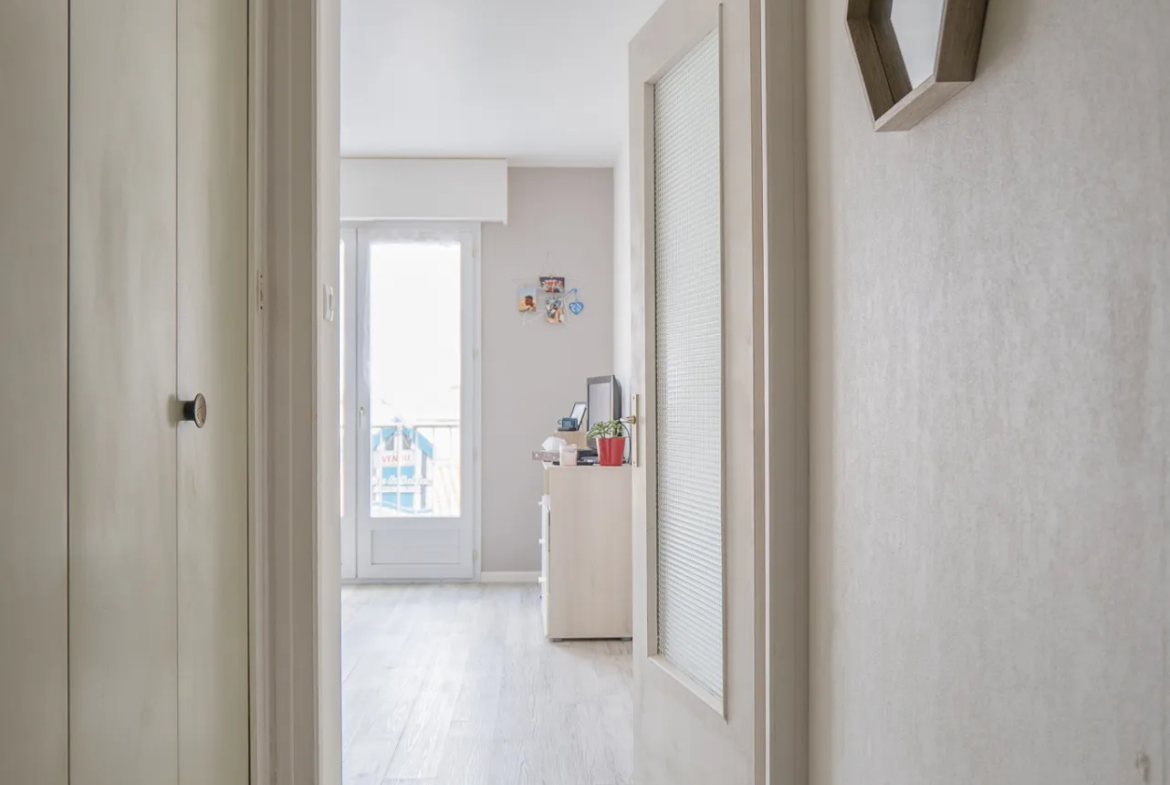 À vendre : Studio de 21 m² aux Sables d'Olonne près de la plage 