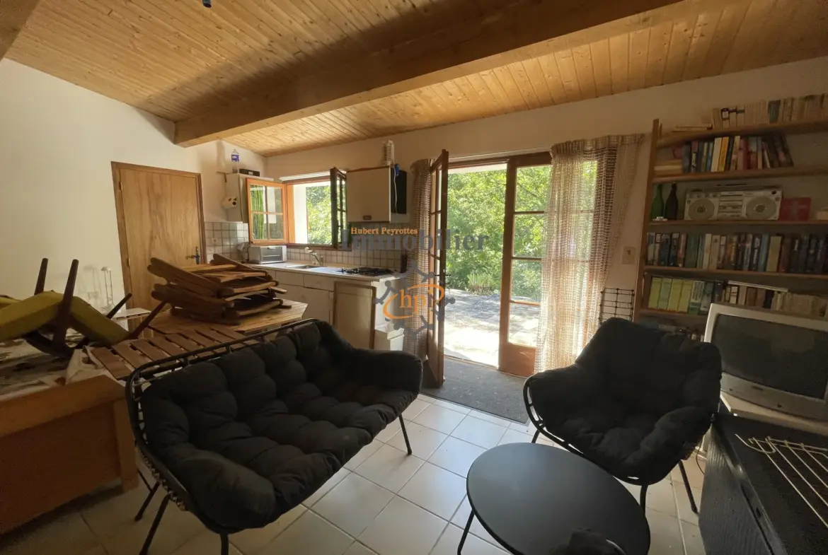 Vente maison de campagne à Broquiès avec terrain attenant et studio 