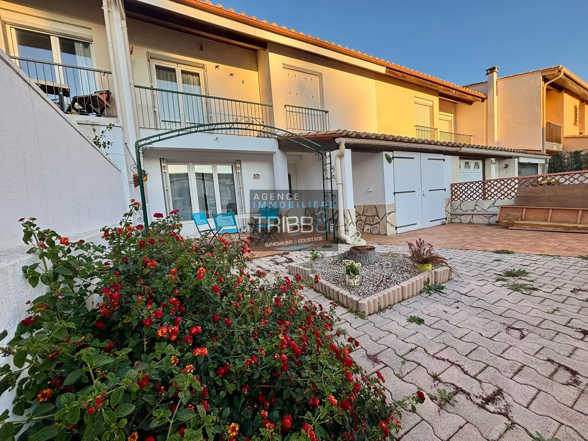 Maison à Pollestres avec 3 chambres, jardin et garage 