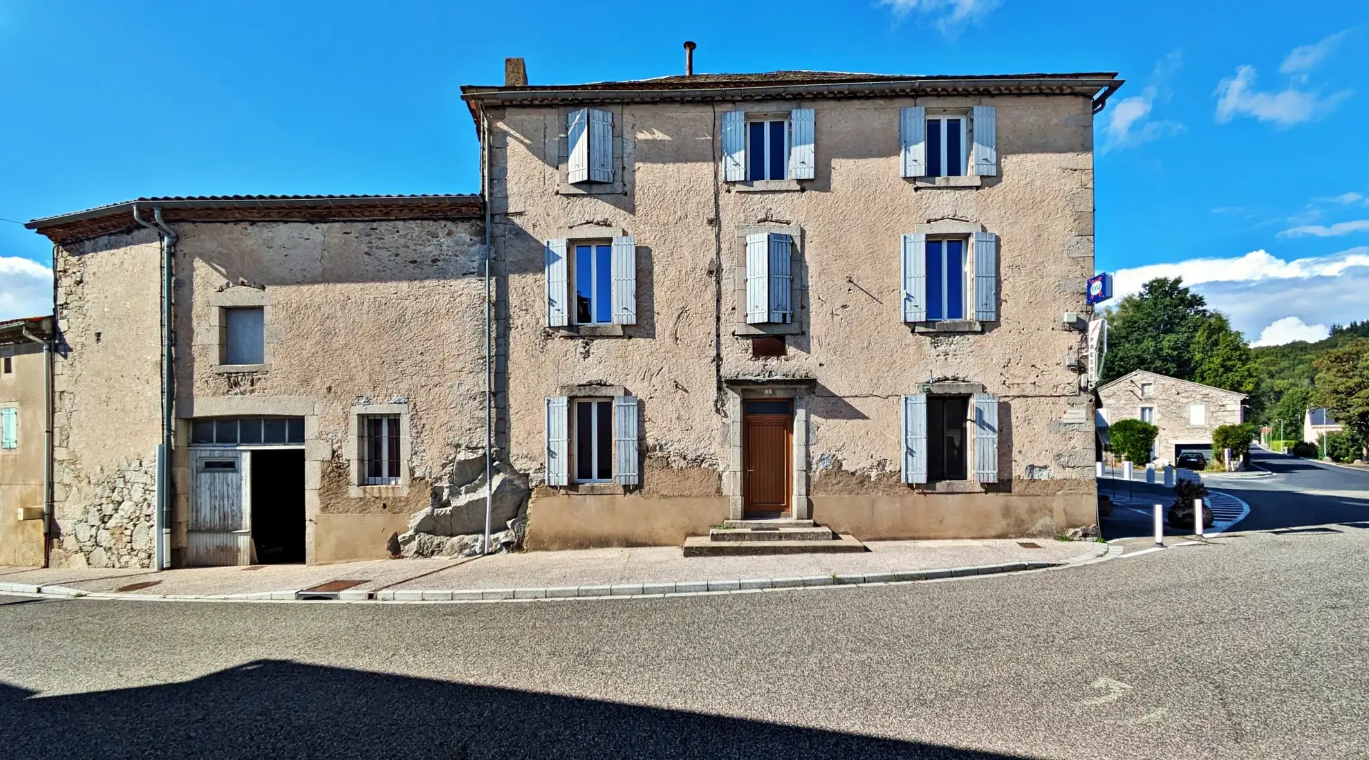 Maison de Village à St Salvy de la Balme - Idéale pour Chambres d'Hôtes 