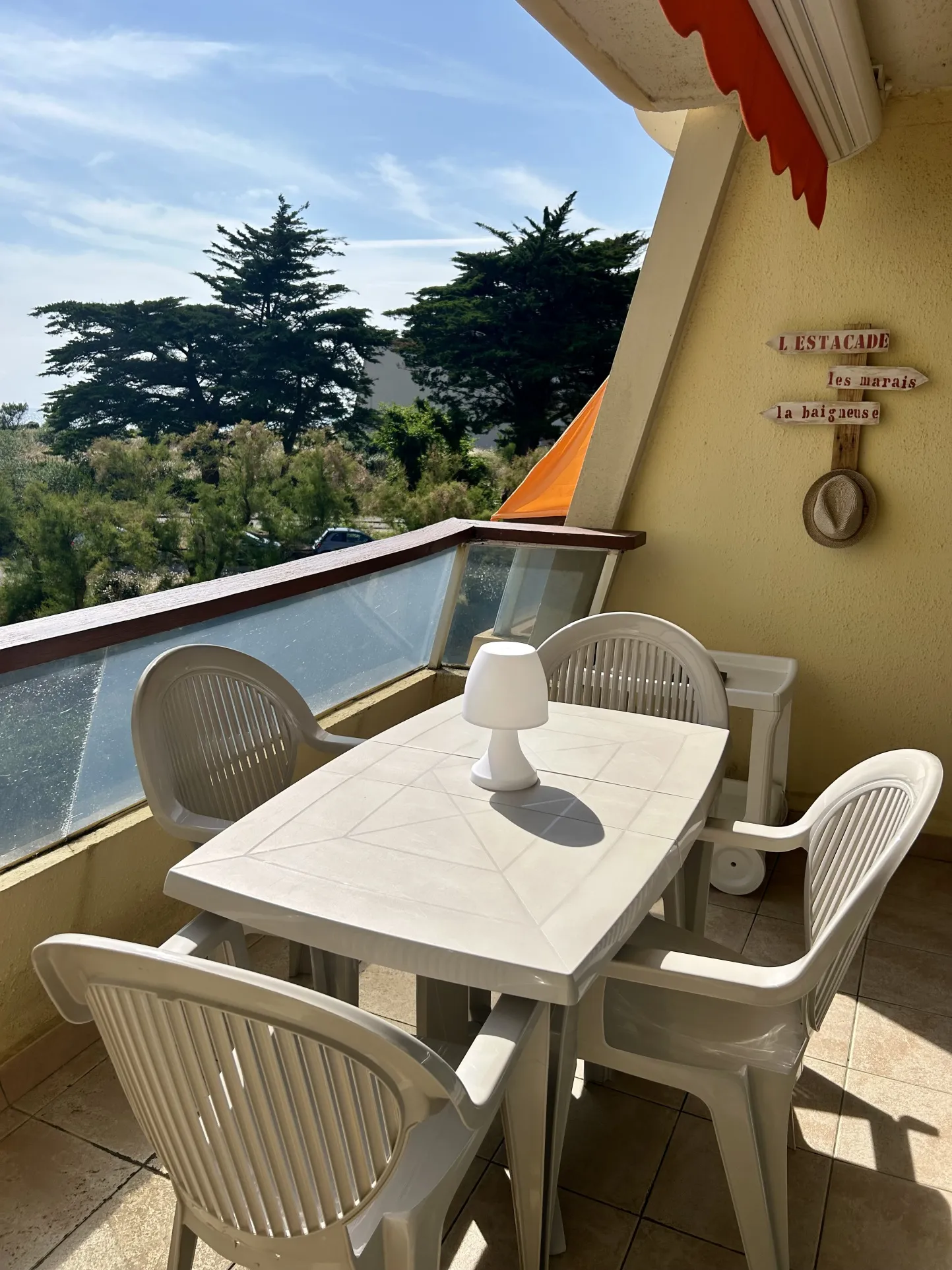 Studio avec terrasse et vue mer à St Jean de Monts 