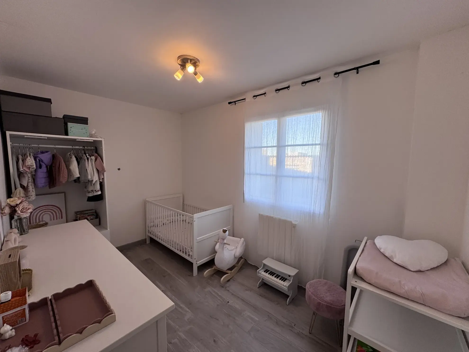 Appartement T3 Rénové à vendre à Peyrolles-en-Provence 