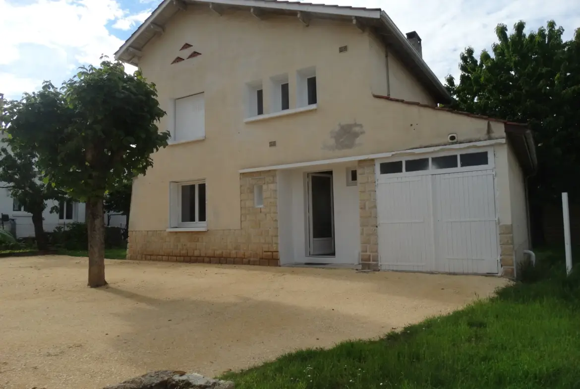 Maison à vendre à Monsempron-Libos - 83 m² avec Jardin 