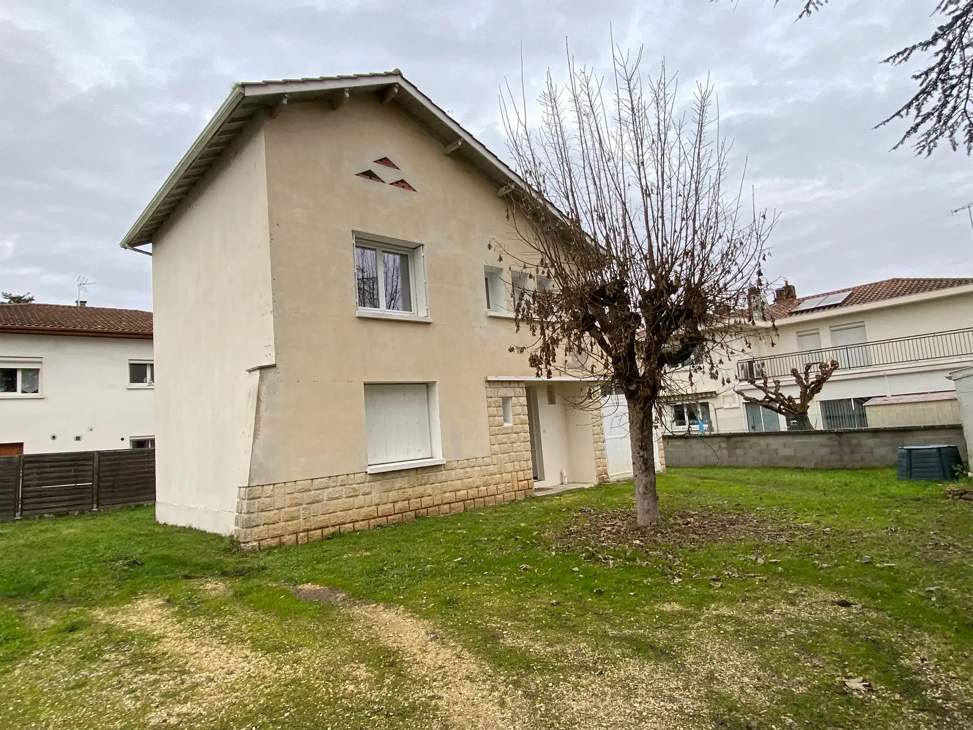 Maison à vendre à Monsempron-Libos - 83 m² avec Jardin 