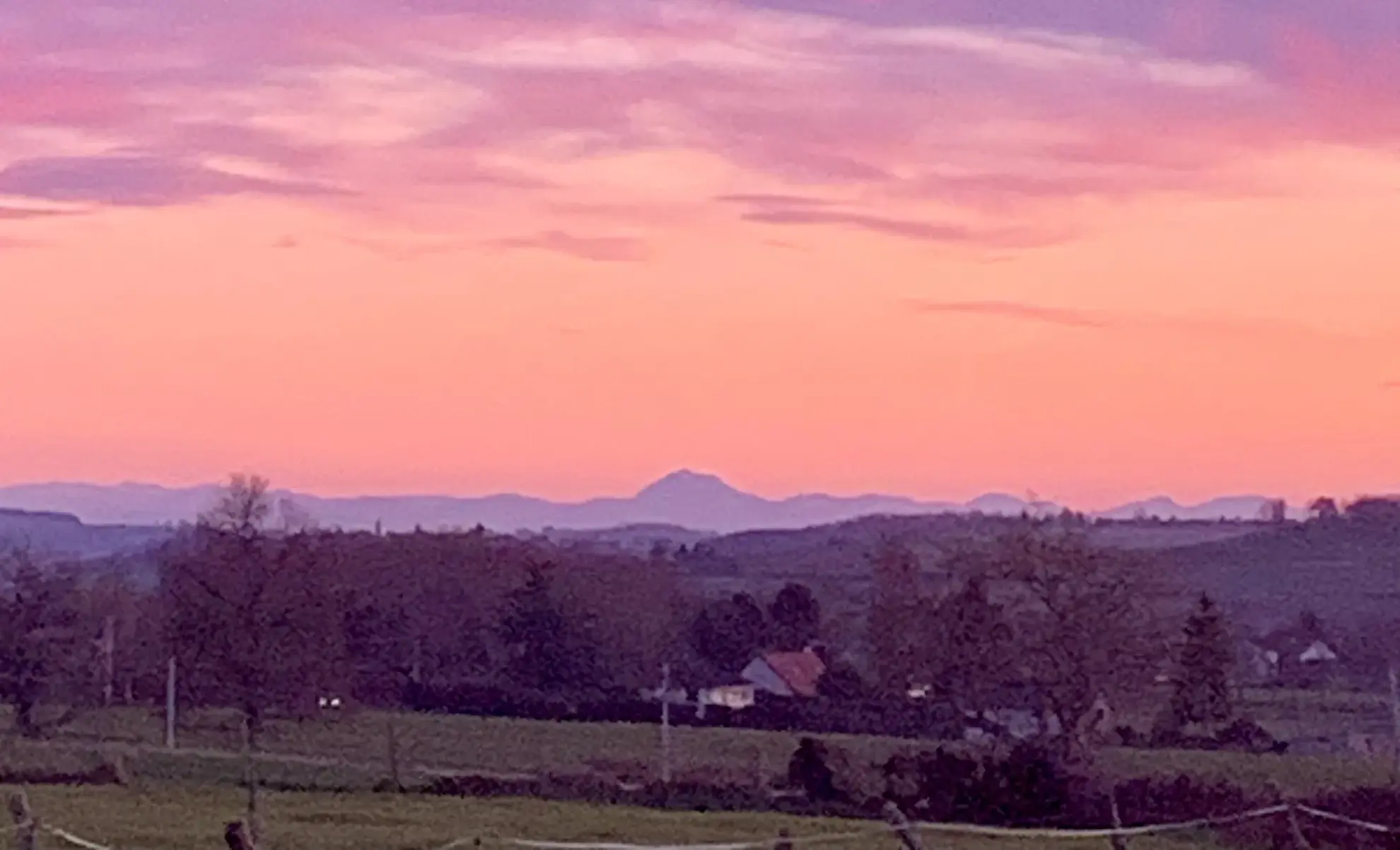 Longère de 113 m² avec vue sur la chaîne des Puys à Saint-Gérand le Puy 