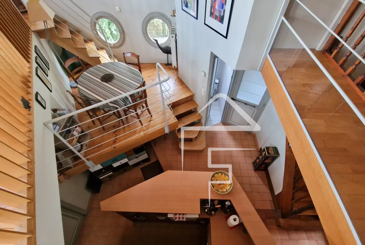 Maison de 122 m² à vendre à Pont Saint Martin - 3 chambres et jardin 