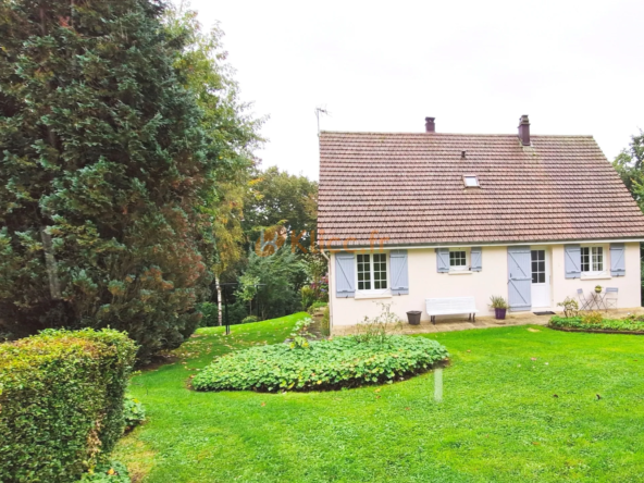 Pavillon de 4 chambres à St-Honoré avec jardin