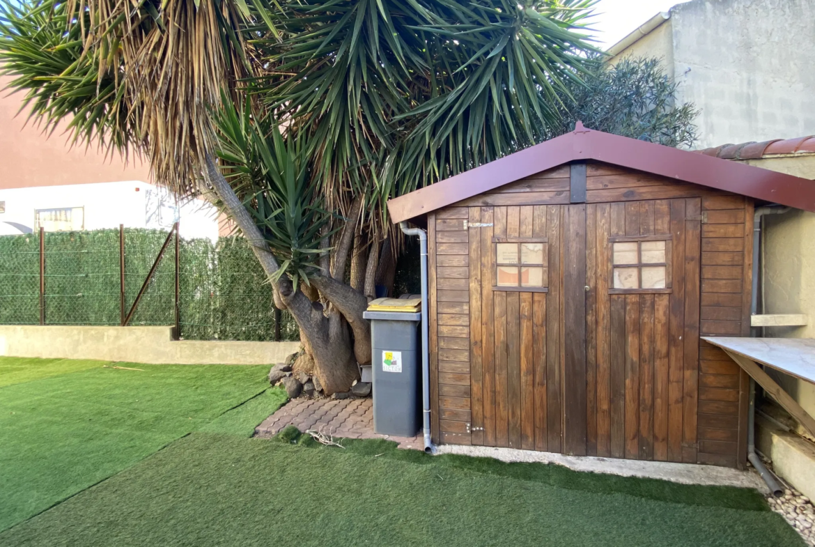 Maison 3 pièces avec jardin, terrasse ombragée et stationnements à Vias 